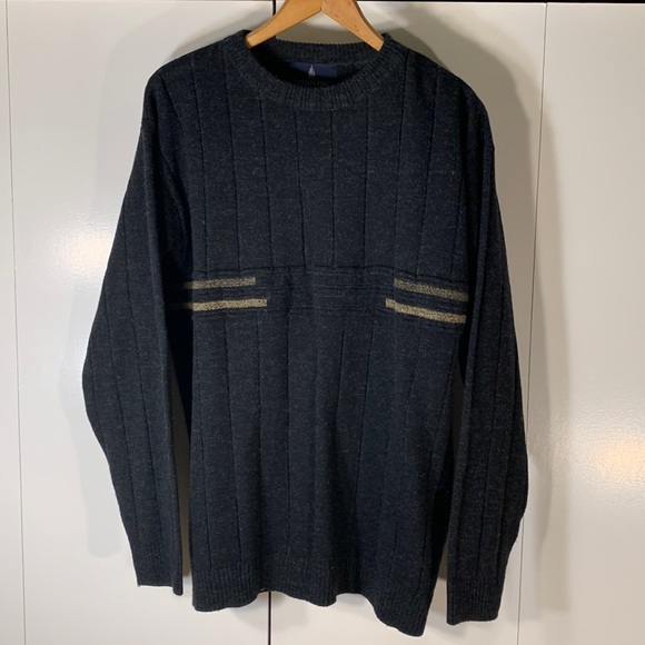 London Fog (M) - Picture 2 of 13